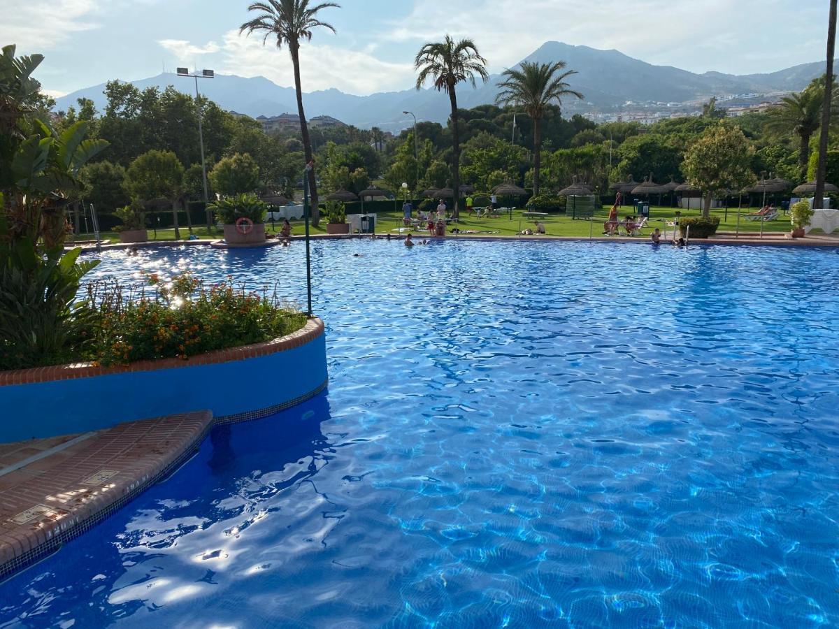 בנאלמדנה Benal Beach Apartamento Mountain View מראה חיצוני תמונה