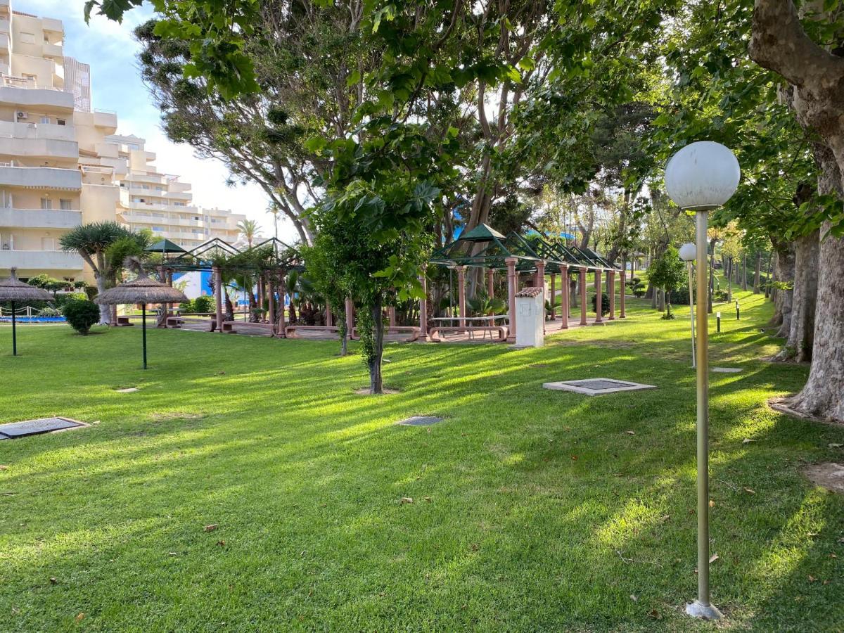 בנאלמדנה Benal Beach Apartamento Mountain View מראה חיצוני תמונה