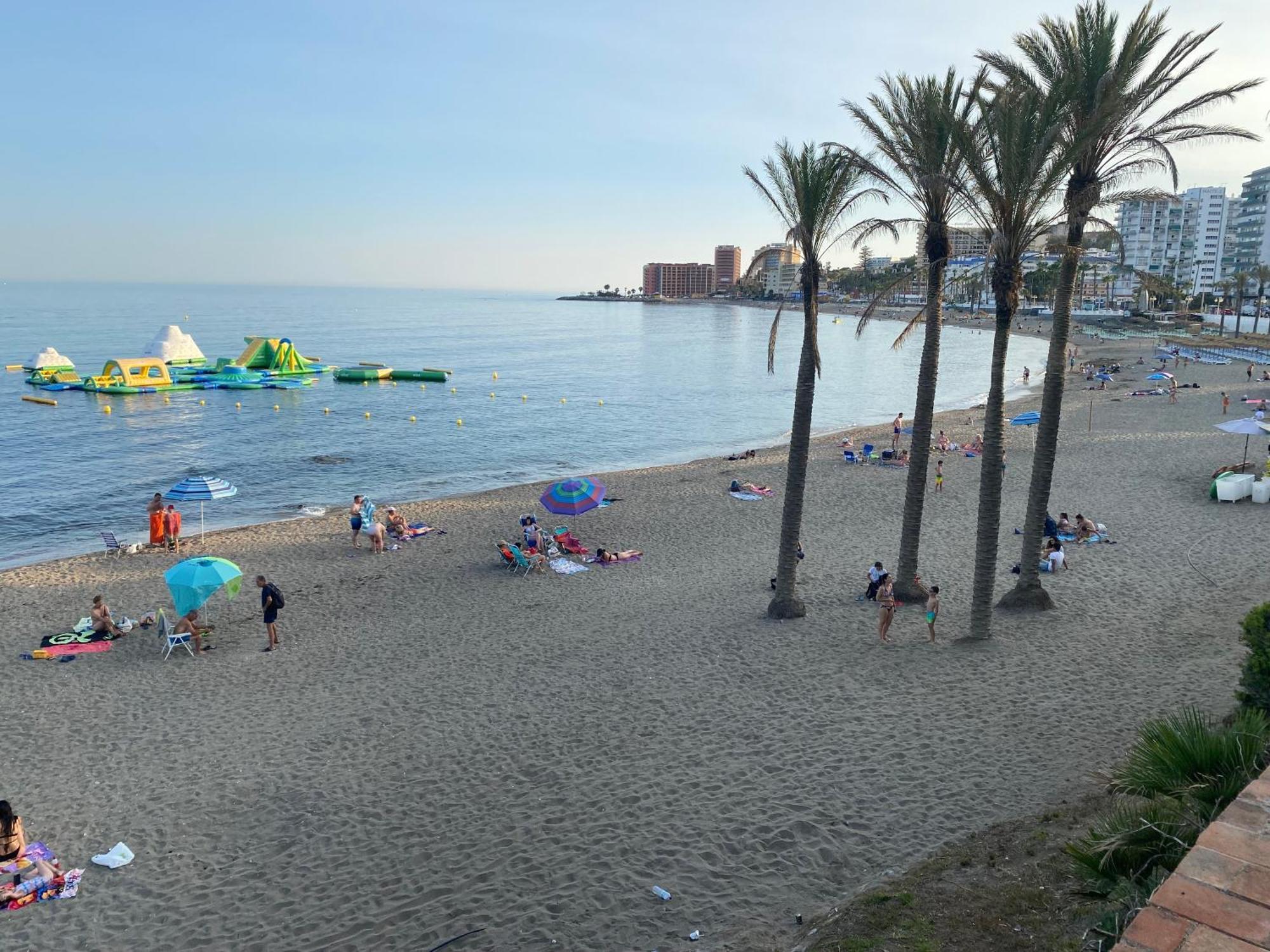 בנאלמדנה Benal Beach Apartamento Mountain View מראה חיצוני תמונה