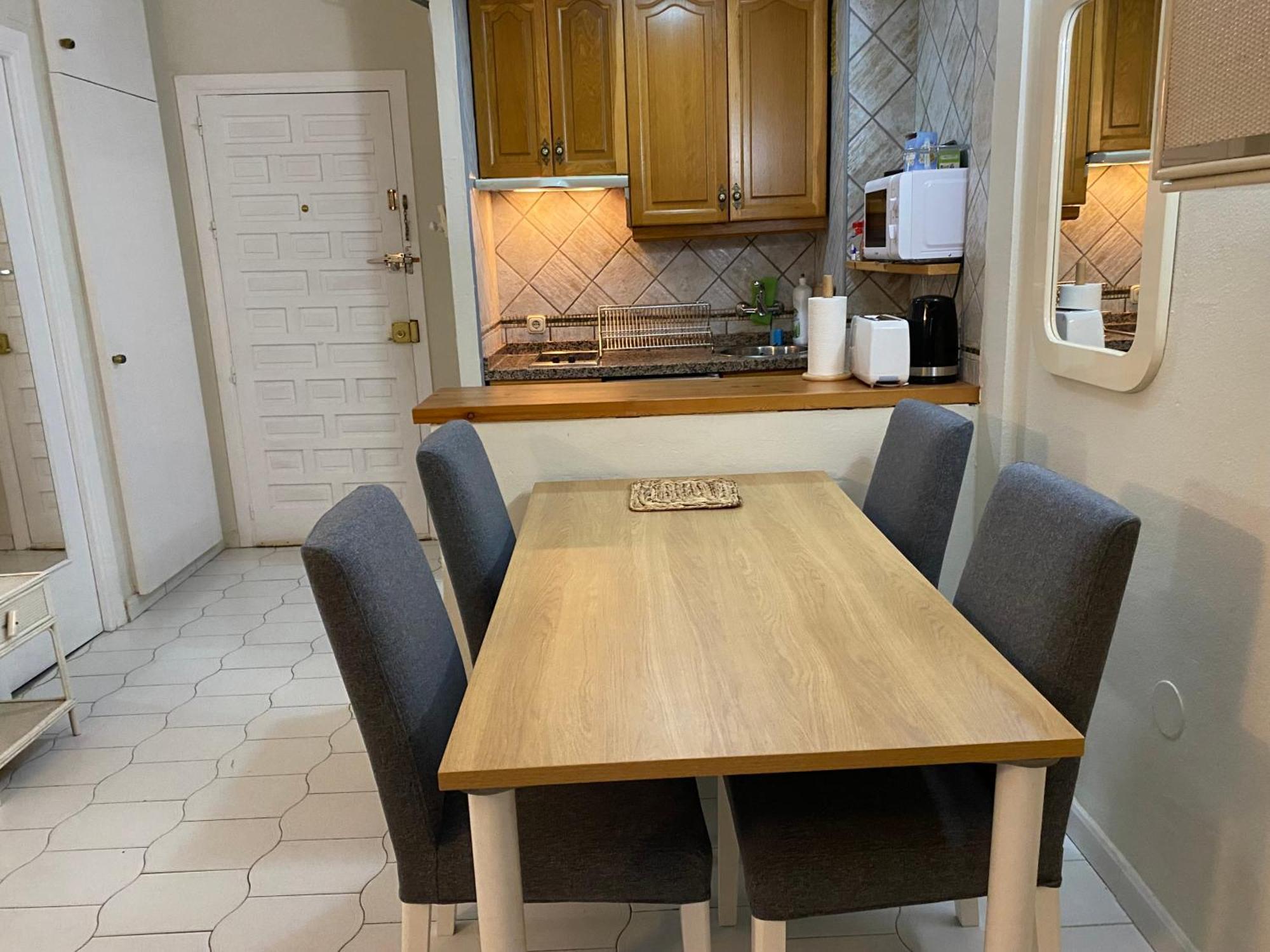 בנאלמדנה Benal Beach Apartamento Mountain View מראה חיצוני תמונה