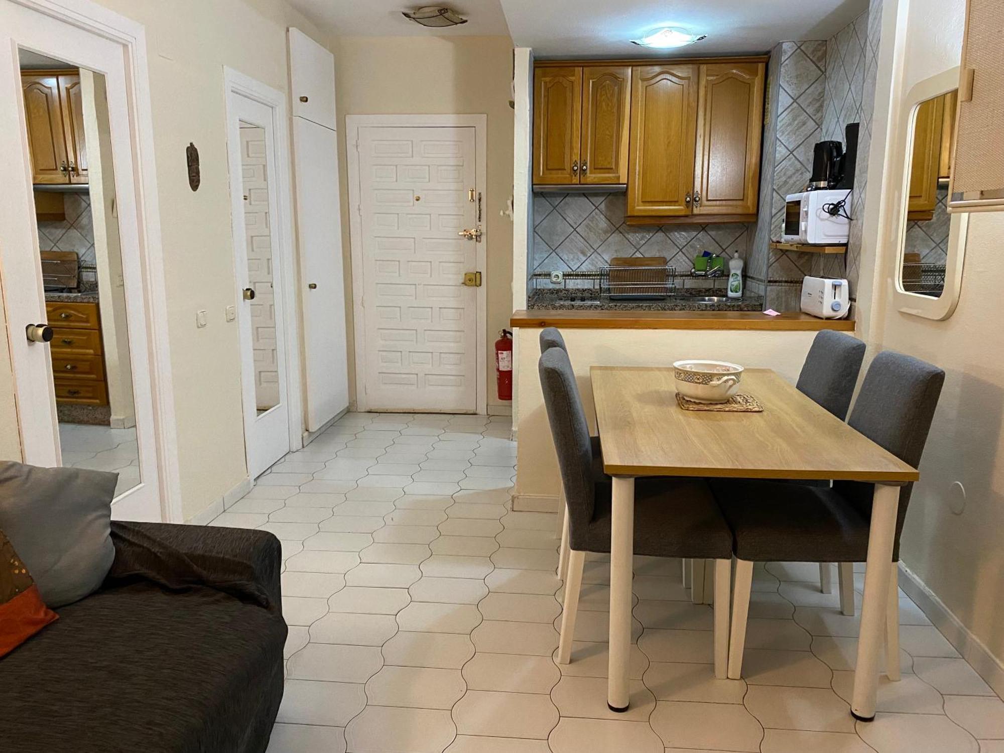 בנאלמדנה Benal Beach Apartamento Mountain View מראה חיצוני תמונה