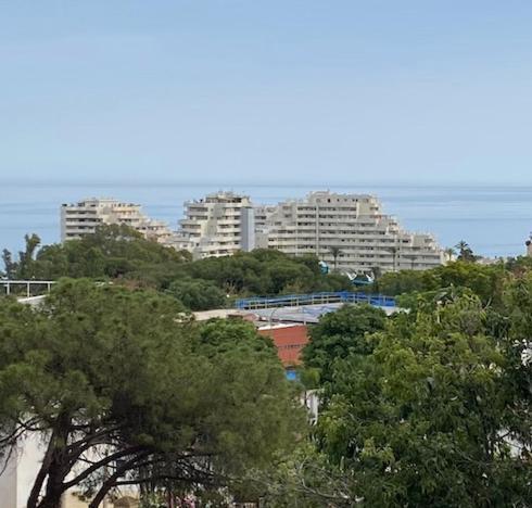 בנאלמדנה Benal Beach Apartamento Mountain View מראה חיצוני תמונה